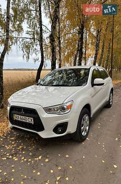 Позашляховик / Кросовер Mitsubishi ASX 2013 в Краснограді