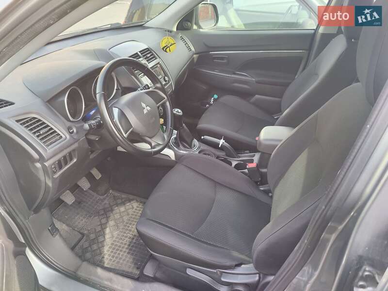Внедорожник / Кроссовер Mitsubishi ASX 2013 в Луцке фото 4 Внедорожник / Кроссовер Mitsubishi ASX 2013 в Луцке