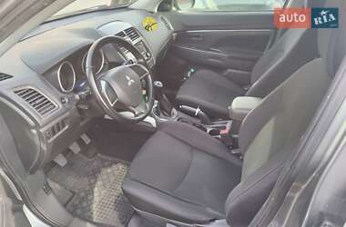 Внедорожник / Кроссовер Mitsubishi ASX 2013 в 