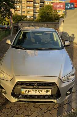 Внедорожник / Кроссовер Mitsubishi ASX 2013 в Обухове