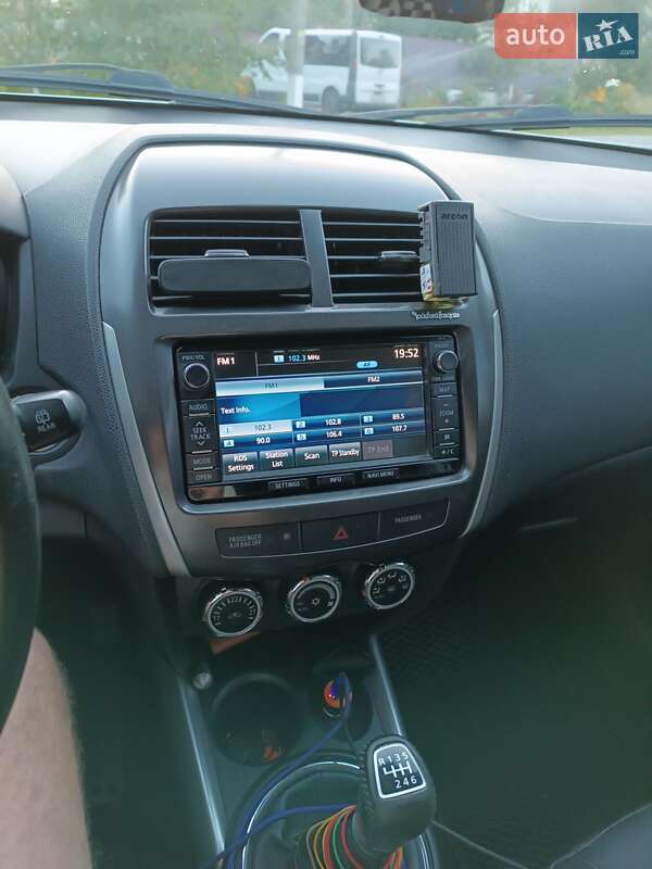 Позашляховик / Кросовер Mitsubishi ASX 2012 в Шепетівці фото 3 Позашляховик / Кросовер Mitsubishi ASX 2012 в Шепетівці