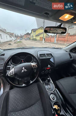 Внедорожник / Кроссовер Mitsubishi ASX 2011 в Александрие