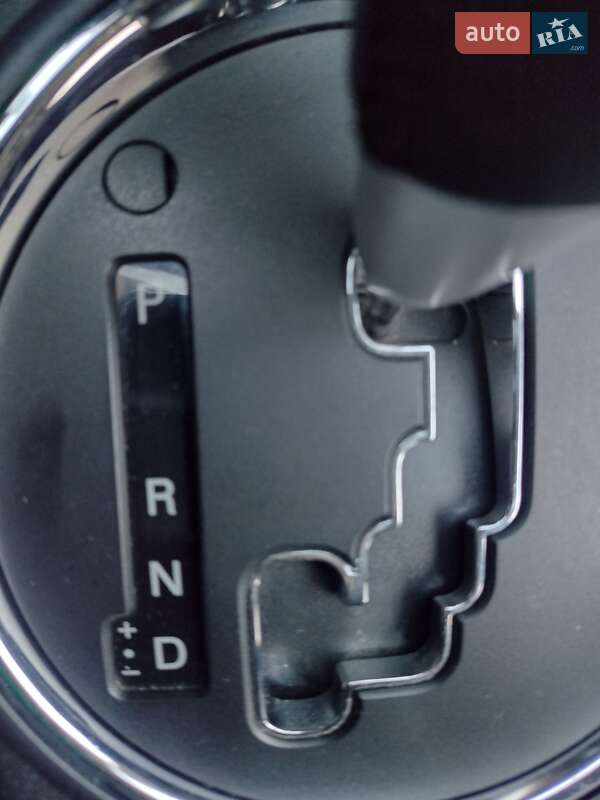 Внедорожник / Кроссовер Mitsubishi ASX 2015 в Ивано-Франковске фото 6 Внедорожник / Кроссовер Mitsubishi ASX 2015 в Ивано-Франковске