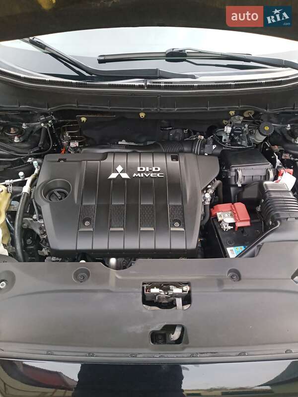 Внедорожник / Кроссовер Mitsubishi ASX 2010 в Буче