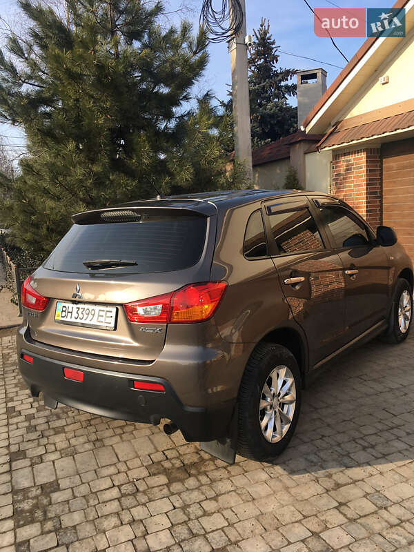 Позашляховик / Кросовер Mitsubishi ASX 2011 в Одесі фото 3 Позашляховик / Кросовер Mitsubishi ASX 2011 в Одесі
