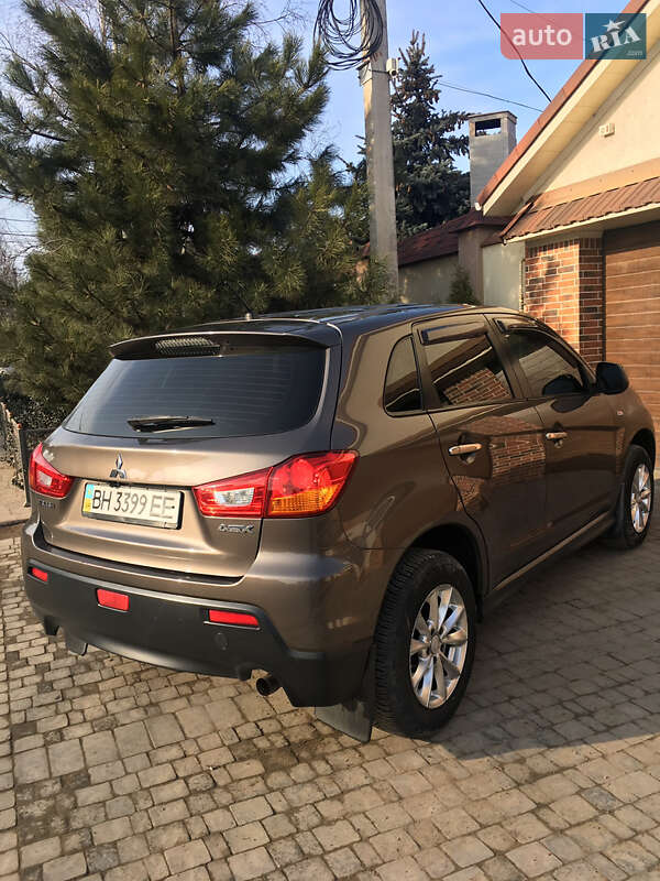Позашляховик / Кросовер Mitsubishi ASX 2011 в Одесі фото 4 Позашляховик / Кросовер Mitsubishi ASX 2011 в Одесі