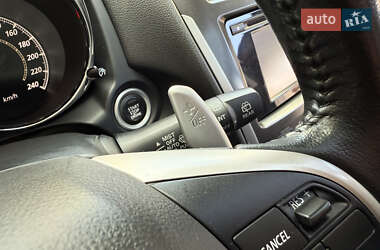 Внедорожник / Кроссовер Mitsubishi ASX 2013 в 