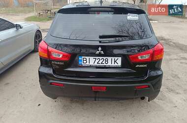 Внедорожник / Кроссовер Mitsubishi ASX 2010 в 