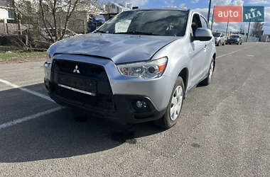 Внедорожник / Кроссовер Mitsubishi ASX 2011 в 