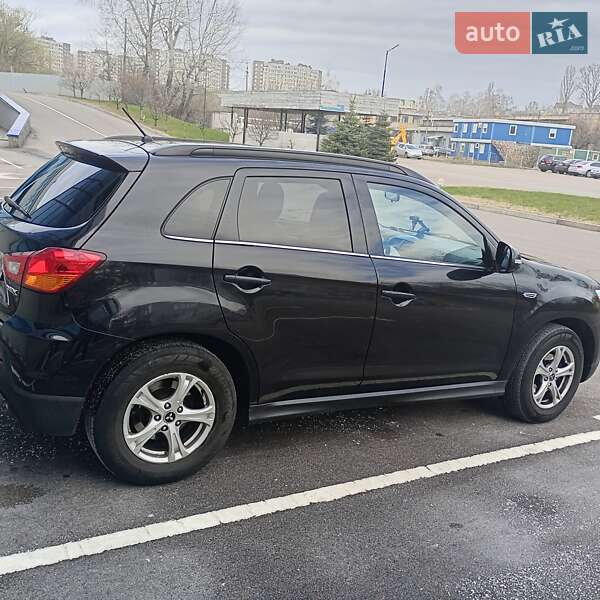 Mitsubishi ASX 2010