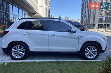 Позашляховик / Кросовер Mitsubishi ASX 2012 в 