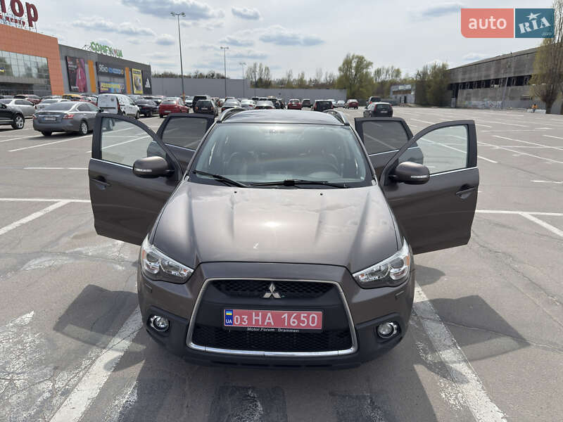 Внедорожник / Кроссовер Mitsubishi ASX 2011 в Полтаве