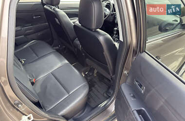Позашляховик / Кросовер Mitsubishi ASX 2011 в 