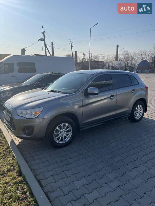 Внедорожник / Кроссовер Mitsubishi ASX 2013 в Черновцах