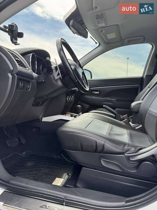 Внедорожник / Кроссовер Mitsubishi ASX 2012 в Киеве