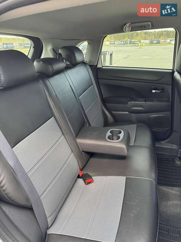 Внедорожник / Кроссовер Mitsubishi ASX 2012 в Киеве