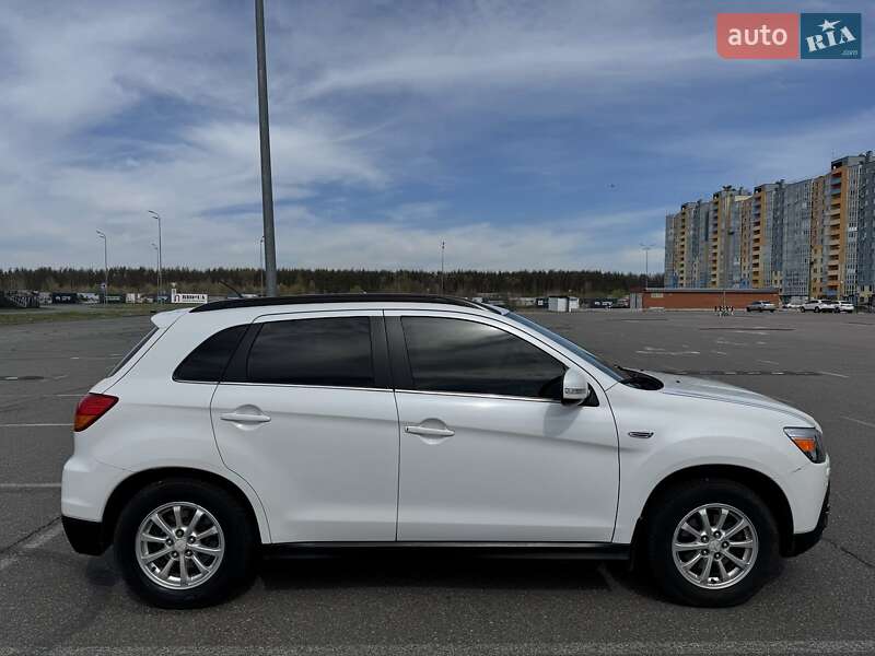 Внедорожник / Кроссовер Mitsubishi ASX 2012 в Киеве