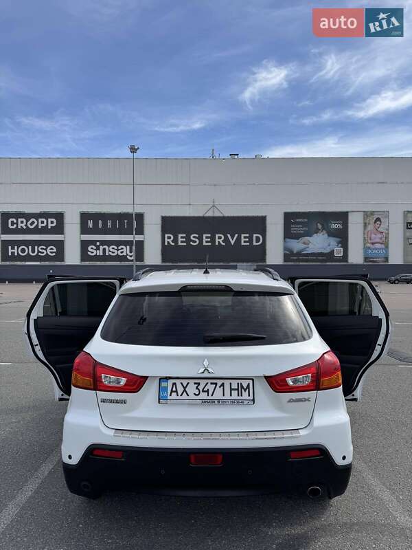 Внедорожник / Кроссовер Mitsubishi ASX 2012 в Киеве