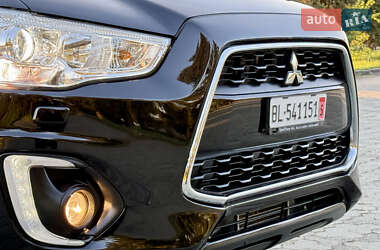 Позашляховик / Кросовер Mitsubishi ASX 2016 в 