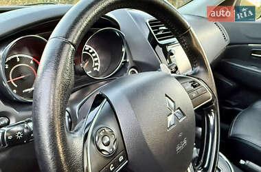 Позашляховик / Кросовер Mitsubishi ASX 2016 в 
