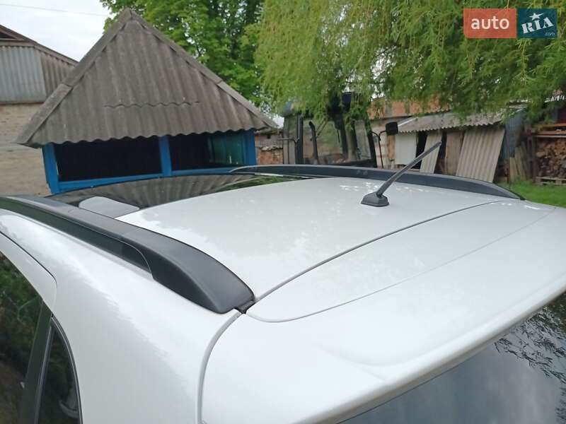 Внедорожник / Кроссовер Mitsubishi ASX 2013 в Ромнах