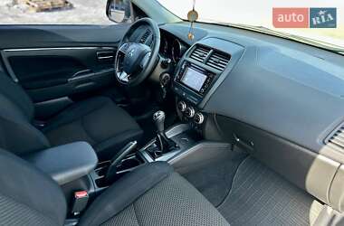 Внедорожник / Кроссовер Mitsubishi ASX 2021 в 