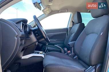 Внедорожник / Кроссовер Mitsubishi ASX 2010 в 