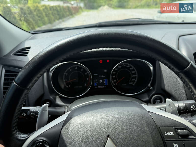 Внедорожник / Кроссовер Mitsubishi ASX 2013 в Львове