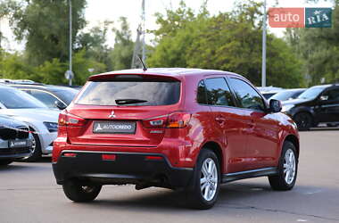 Внедорожник / Кроссовер Mitsubishi ASX 2011 в 