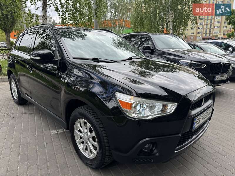 Внедорожник / Кроссовер Mitsubishi ASX 2012 в Ровно
