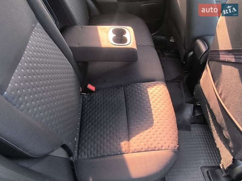 Позашляховик / Кросовер Mitsubishi ASX 2011 в Івано-Франківську