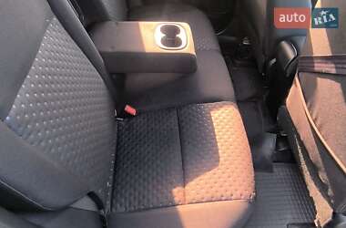 Внедорожник / Кроссовер Mitsubishi ASX 2011 в 