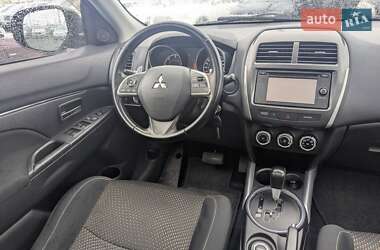 Внедорожник / Кроссовер Mitsubishi ASX 2013 в 