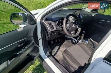 Позашляховик / Кросовер Mitsubishi ASX 2011 в 