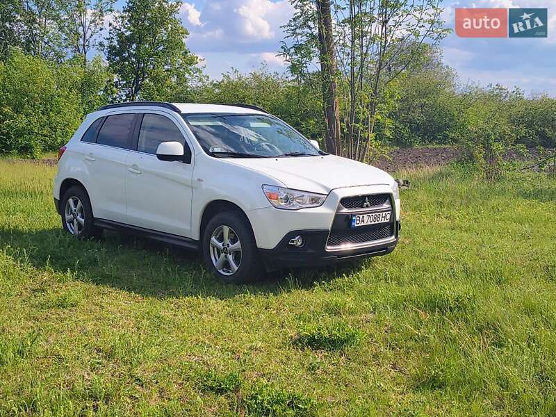 Внедорожник / Кроссовер Mitsubishi ASX 2011 в Гайвороне