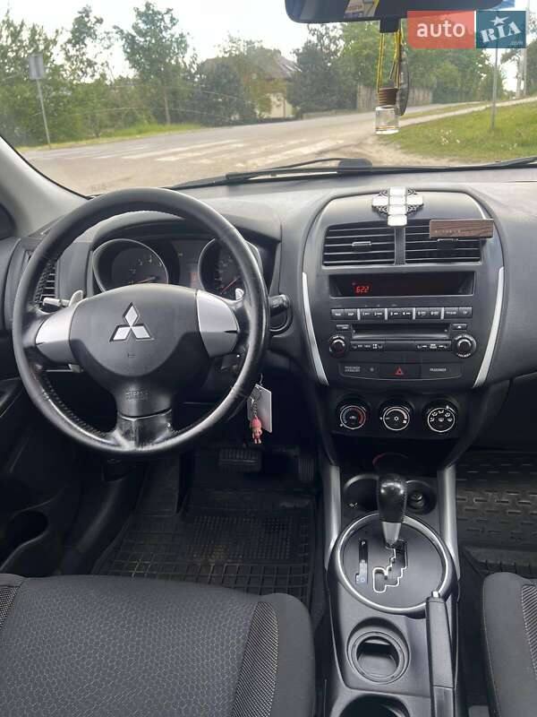 Позашляховик / Кросовер Mitsubishi ASX 2011 в Львові