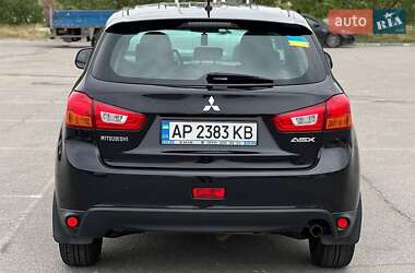 Внедорожник / Кроссовер Mitsubishi ASX 2013 в 