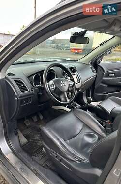 Позашляховик / Кросовер Mitsubishi ASX 2010 в 