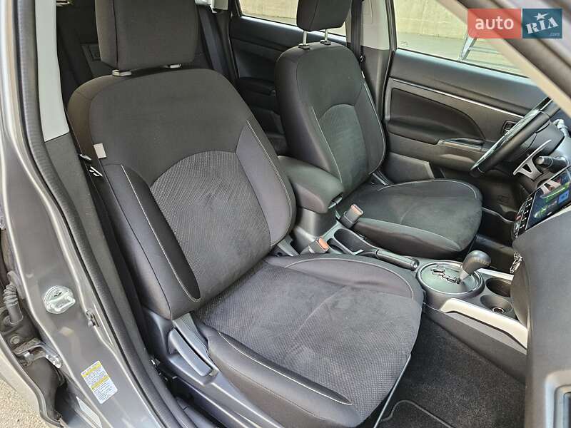 Внедорожник / Кроссовер Mitsubishi ASX 2012 в Киеве