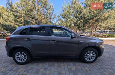 Внедорожник / Кроссовер Mitsubishi ASX 2016 в 