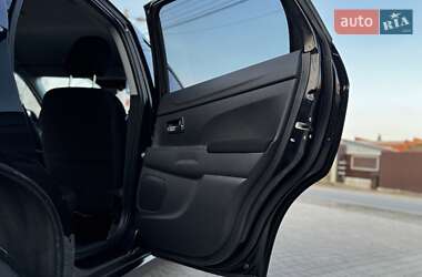 Внедорожник / Кроссовер Mitsubishi ASX 2014 в 