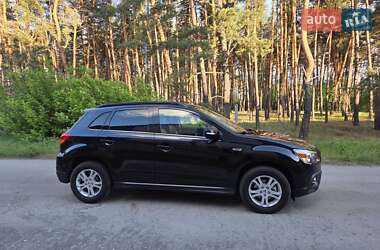 Позашляховик / Кросовер Mitsubishi ASX 2011 в 