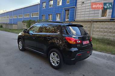 Позашляховик / Кросовер Mitsubishi ASX 2011 в 