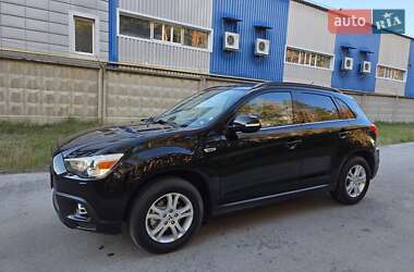 Позашляховик / Кросовер Mitsubishi ASX 2011 в 