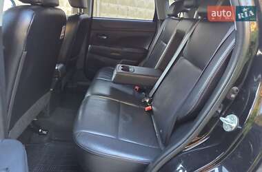 Позашляховик / Кросовер Mitsubishi ASX 2011 в 