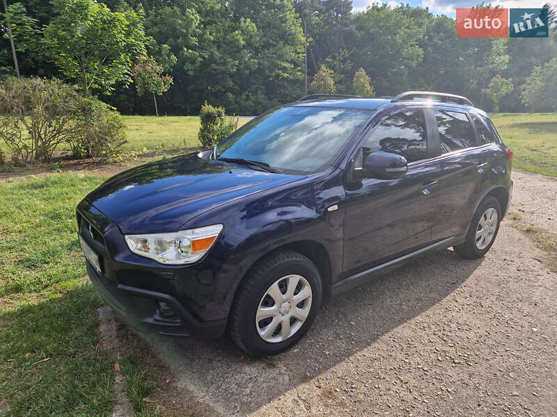 Mitsubishi ASX 2011