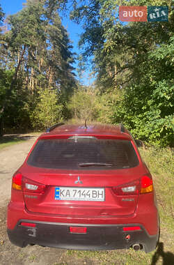Внедорожник / Кроссовер Mitsubishi ASX 2011 в 
