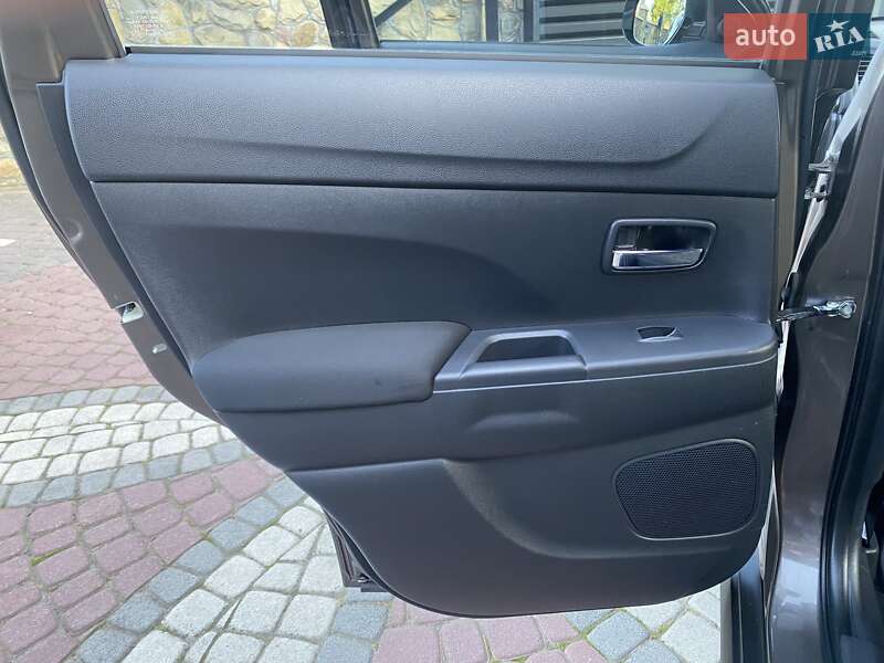 Внедорожник / Кроссовер Mitsubishi ASX 2014 в Коломые