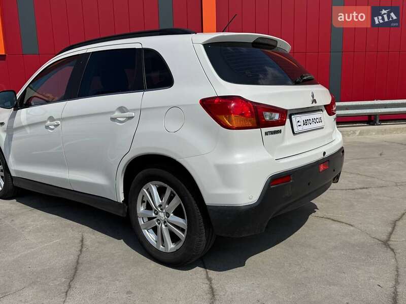Внедорожник / Кроссовер Mitsubishi ASX 2010 в Киеве