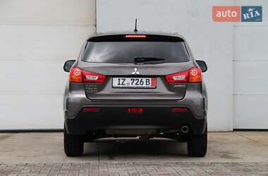 Внедорожник / Кроссовер Mitsubishi ASX 2012 в 